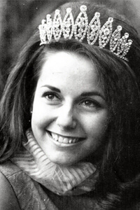 Queen 70